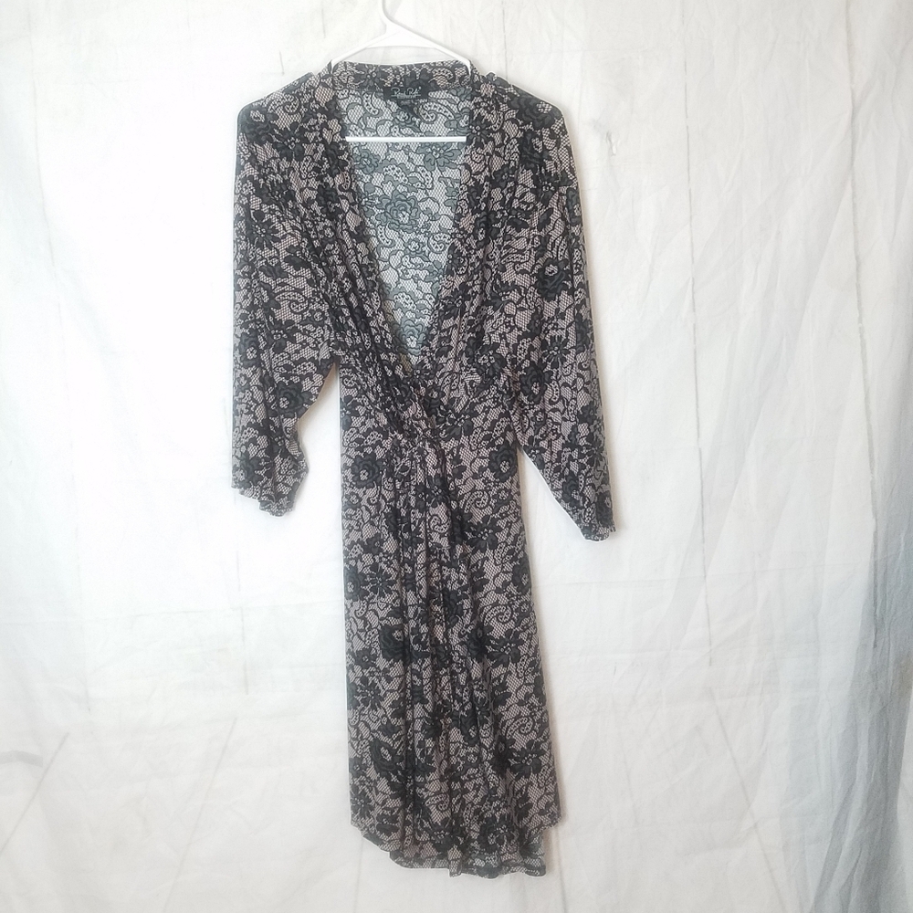 Rene Rofe Lace Print Tie Front Robe